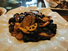 -大宝全猪馆(南京路店)