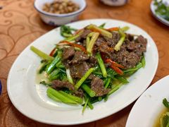 芥兰炒牛肉-陈记稻香潮汕砂锅粥(华强南店)