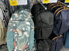 -迪卡侬(民族东店)