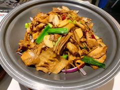 干锅鲜笋-小河盐帮·私家菜·烤鸭(三元桥·霄云路店)