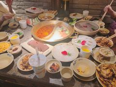 -小龙坎火锅(湖滨银泰in77店)