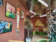 -Dragon Pizza•圆脸龙披萨·牛排餐厅