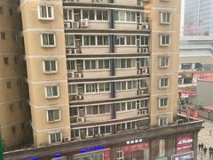 -城墙拐拐火锅(三峡广场黑金冠店)