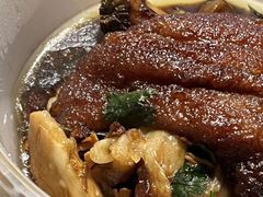 -老码头黑皮肘子锅包肉熏酱水饺(文政街店)