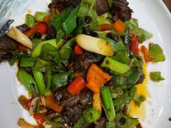 -犇逸·乐山跷脚牛肉·四川现炒(览海店)