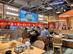 -川堂风·跷脚牛肉·乐山爆炒(宝山日月光店)