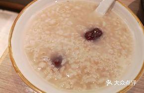 Yam and Jujube Barley Porridge