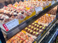 -85度C(生甜甜圈研究工坊·上海局门店)