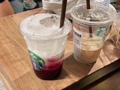 -星巴克(迪士尼小镇店)