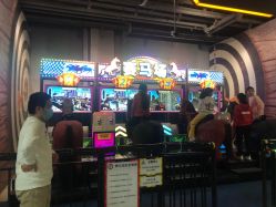 点击看大图 -嗨翻Hi-Fun竞技主题乐园·蹦床团建生日聚会(五棵松华熙店)