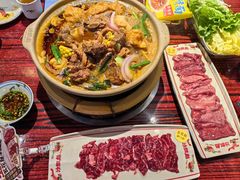 -沙胆彪炭炉牛杂煲(上海日月光广场店)