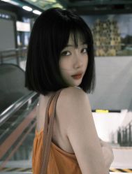 -MOVAN  HAIR莫凡匠人发型屋