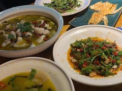 -爱啤精酿·民谣酒馆(滨江店)