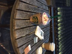 星巴克(宽窄巷子店)-星巴克臻选(成都宽窄巷子店)