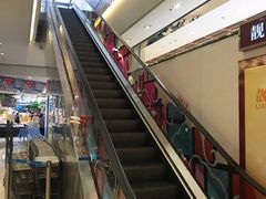 -资和信百货商场
