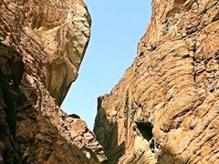 -天山神秘大峡谷