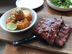 -ROAST coffee & eatery