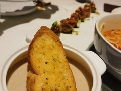 -港丽餐厅(来福士店)