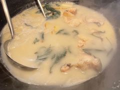 -陈大锅·岳阳鱼馆·地道岳阳菜(美食街店)