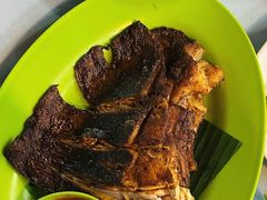 -明记烧鱼美味店