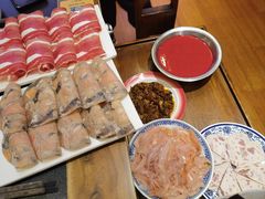 -沸炉重庆老火锅(军事博物馆店)