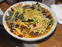 -万里闯关东铁锅炖菜馆(高新旗舰店)