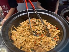 -明姨仔潮汕美食·碳炉猪脚·汕尾牛腩饭·起片鸡煲(起义路店)