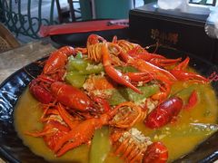 -沪小胖小龙虾(淮海中路旗舰店)