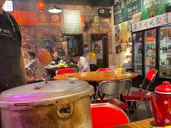 -蚝堡海鲜·威海菜·海肠捞饭·烧烤·亚洲吃蚝公司(幸福门店)