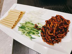 京酱肉丝-勺园中餐厅