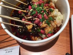 -诚铭记·虾仁汤包·成都小吃(融创店)