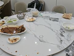 -荷塘月色鱼馆总店(于桥水库劈柴大院店)