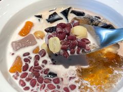 -RUXU入续糖水铺与包(卓悦中心店)