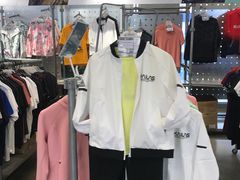 -上品折扣(回龙观店)