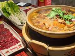 -沙胆彪炭炉牛杂煲(上海日月光广场店)