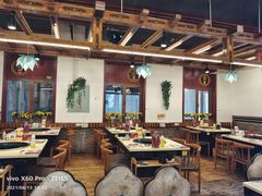 大堂-霸王牛火锅烤肉(八廓商城店)