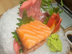 -花和海鲜自助(梅江店)