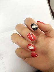 -伊人脱毛美甲美睫连锁机构