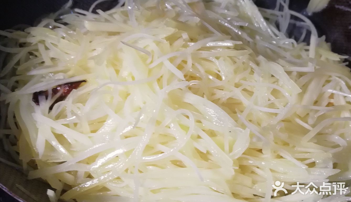 香甜美味的西红柿土豆丝
