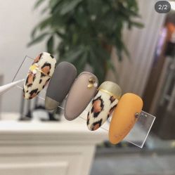 -Pink You美甲洗眉纹绣定制中心