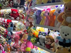 -义乌小商品批发市场(中国小商品城·篁园服装市场店)