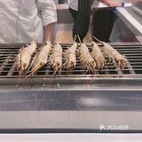 超级实惠自助吃海鲜