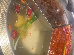 -廖掌柜·重庆鲜货火锅(上海首店)