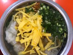 清汤三丝云吞面-南宁市连升风味小吃店
