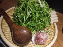 黑猪灼泉水时蔬-吃饭皇帝大土家民族菜(正大广场店)