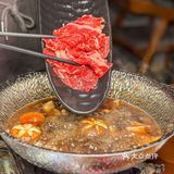 本地人私藏这家可以看解放碑跨年的料理小馆