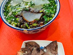-吾穆勒蓬灰牛肉面·清真(北滨河中路店)