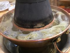-老北京热气涮羊肉·小龙虾·烤鱼(呼玛路店)