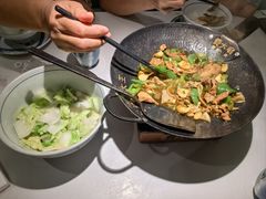-费大厨辣椒炒肉(高铁吾悦广场店)