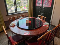 -川流不息·地道川菜(新松江路店)